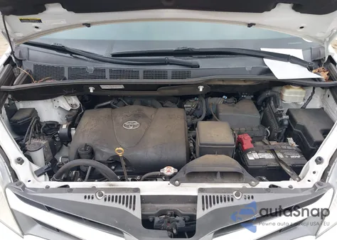 2018 Toyota Sienna Xle Premium 7 Passenger z USA, uszkodzony, nr VIN 5TDDZ3DC9JS188884